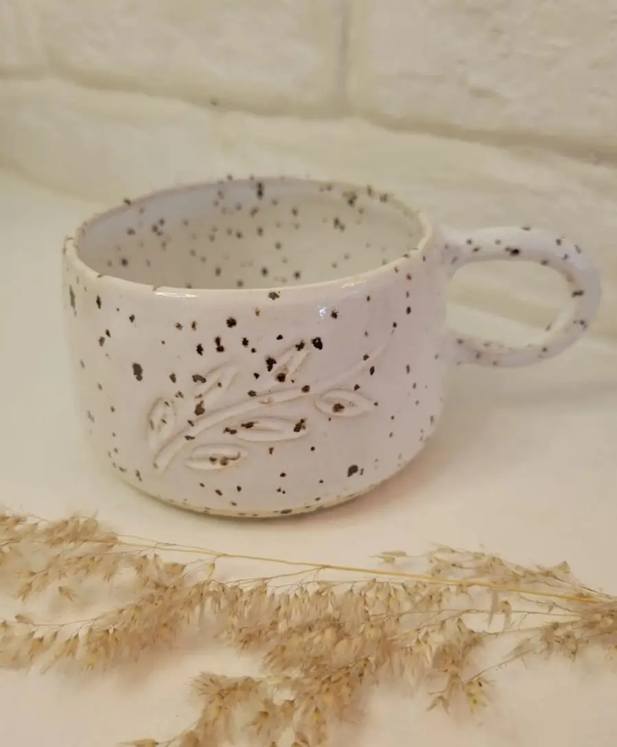 Caneca Personalizada com Folhas Escavadas