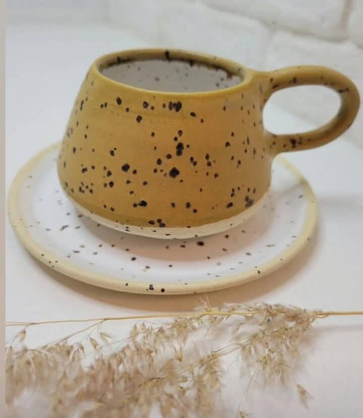 Xícara bojuda capuccino