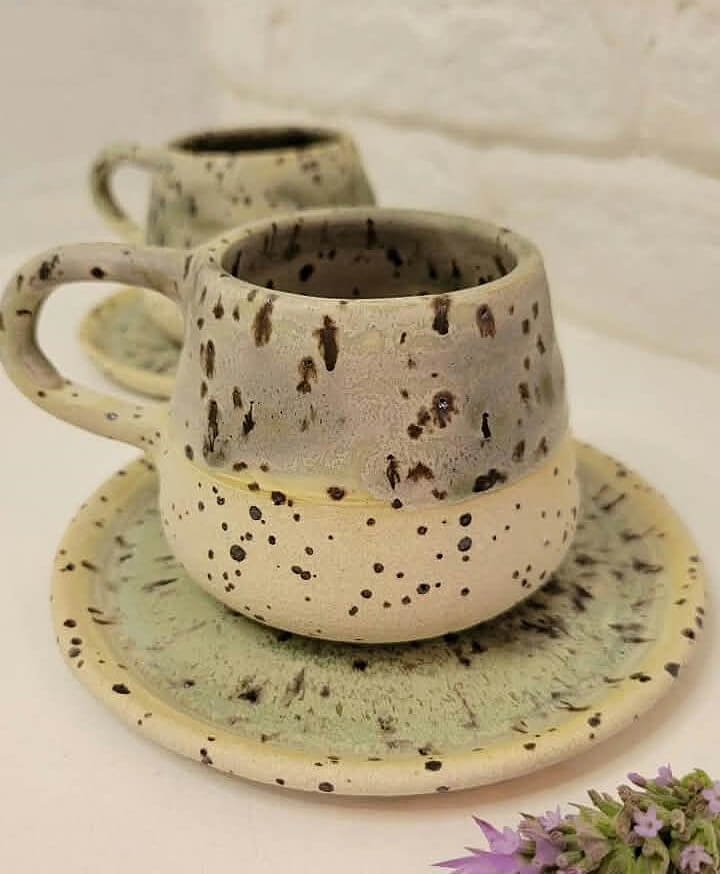Xícara Verde Musgo